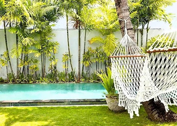 Palm 3 Bedroom Private Pool W/ Garden View Ir105a Villa